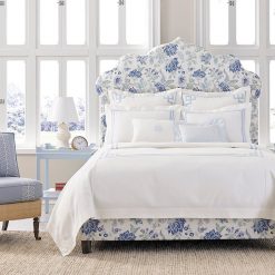 Oomph Casablanca Platform Bed