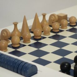 Oomph Chess Table