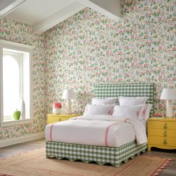 Oomph Beds Capri Classic Platform Bed