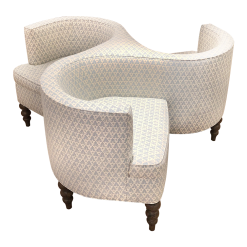 Oomph Tête-á-Tête-á-Tête Seating