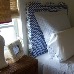 Oomph Wave Headboard Beds